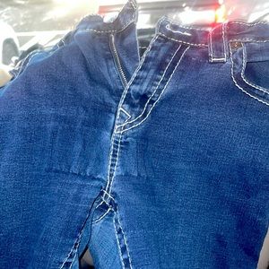 Women’s size 32 Jenne mid rise super skinny jeans